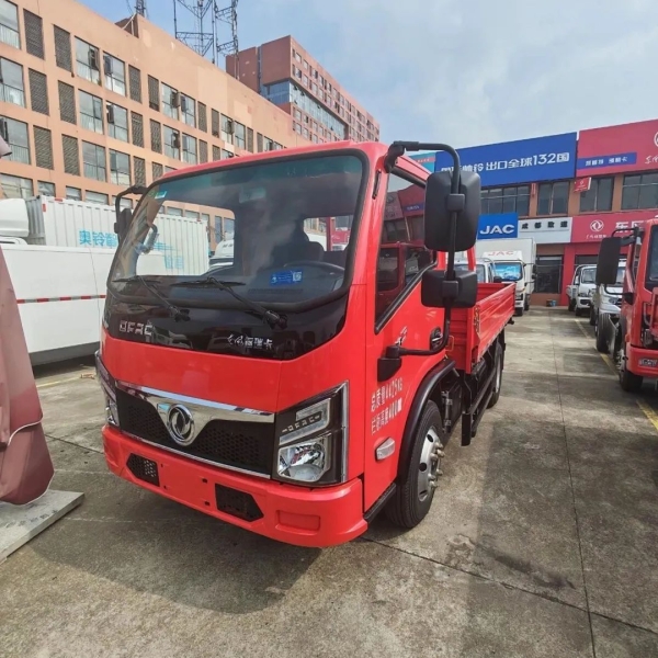 东风福小瑞柴油版：8档变速+116马力，窄巷穿行如鱼得水！